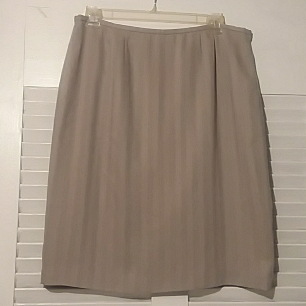 Worthington Lined Skirt